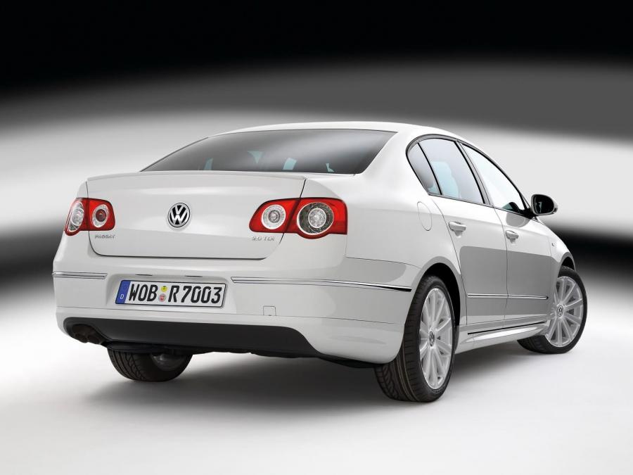  Volkswagen Passat 2.0 TDi R line 2007 года  (фото 7 из 7)